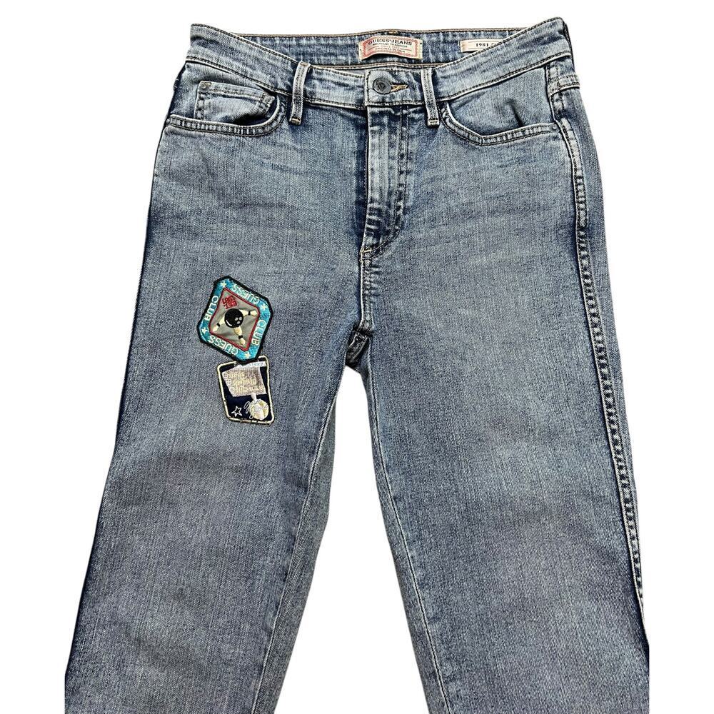 GUESS JEANS Women’s 1981 Skinny‎ Light Wash Jeans - Raw Hem Custom Patches - 26 - Picture 2 of 7